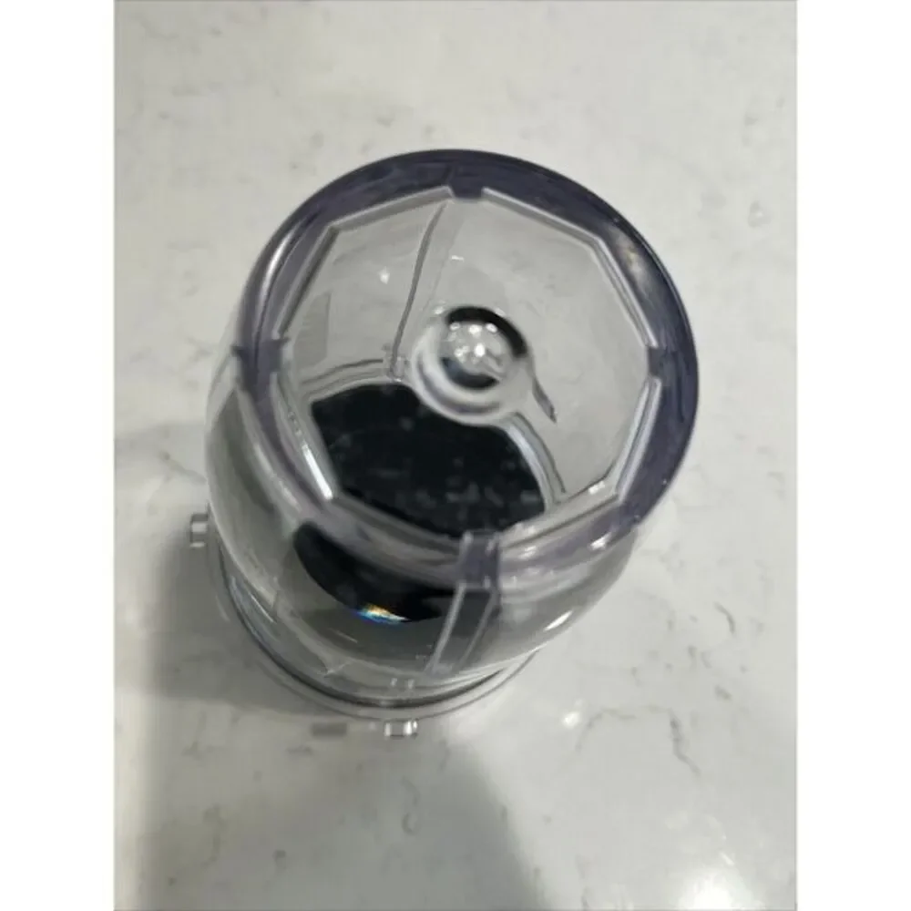 Nutri Ninja Blender Replacement cup -‎ 18oz Cup With Sip And Seal Lid